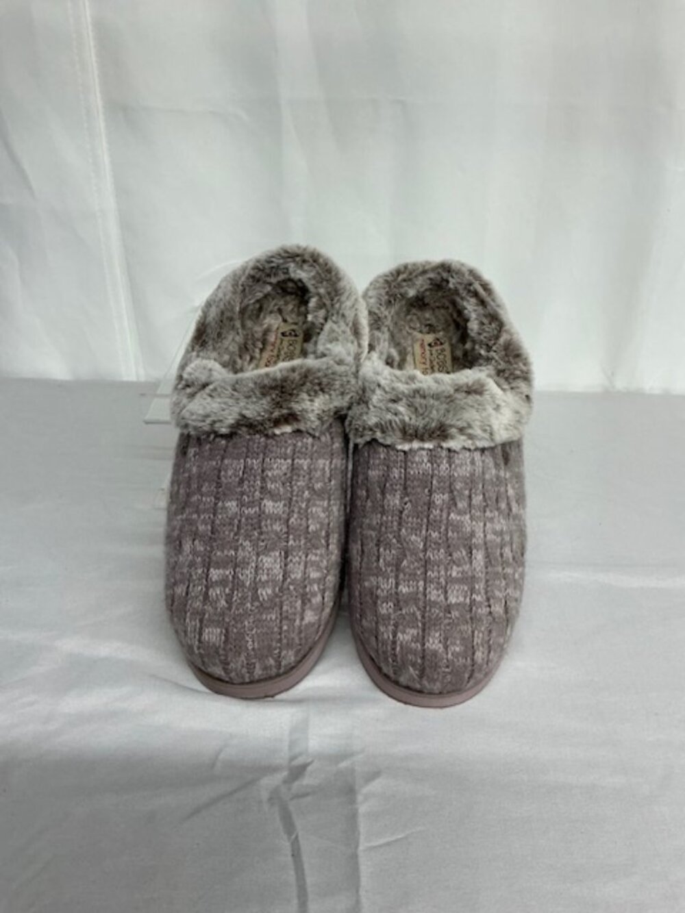 BOBS from Skechers Memory Foam Slipper - Mauve - Size 8.5